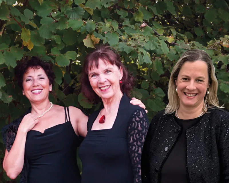 Feierabend-Musik (Foto: zVg) Feierabend-Musik: Antonella Lalli, Dorothee Labusch und Jasmine Vollmer (Foto: zVg)